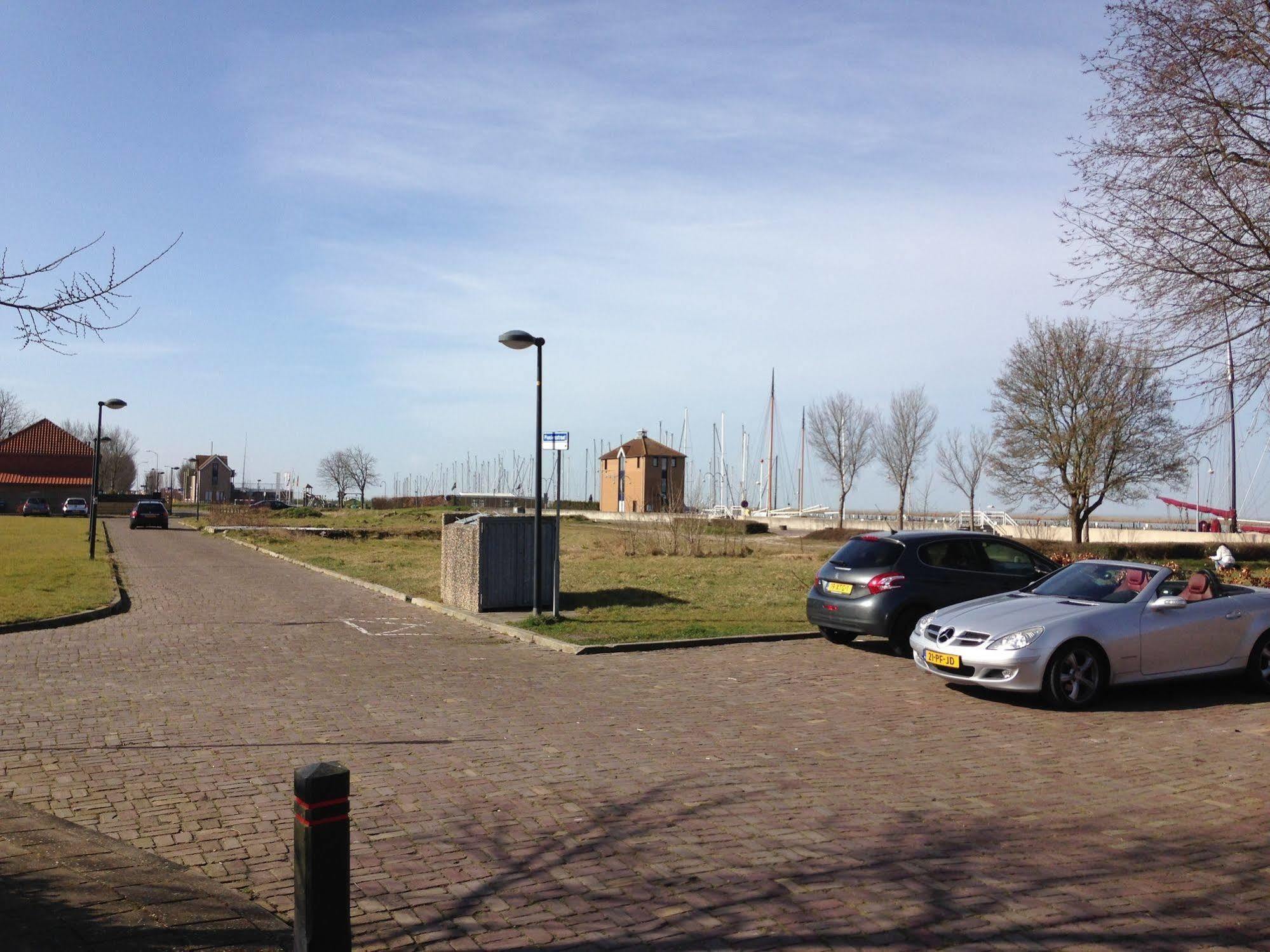 Hotel De Lange Jammer Lelystad Exterior photo